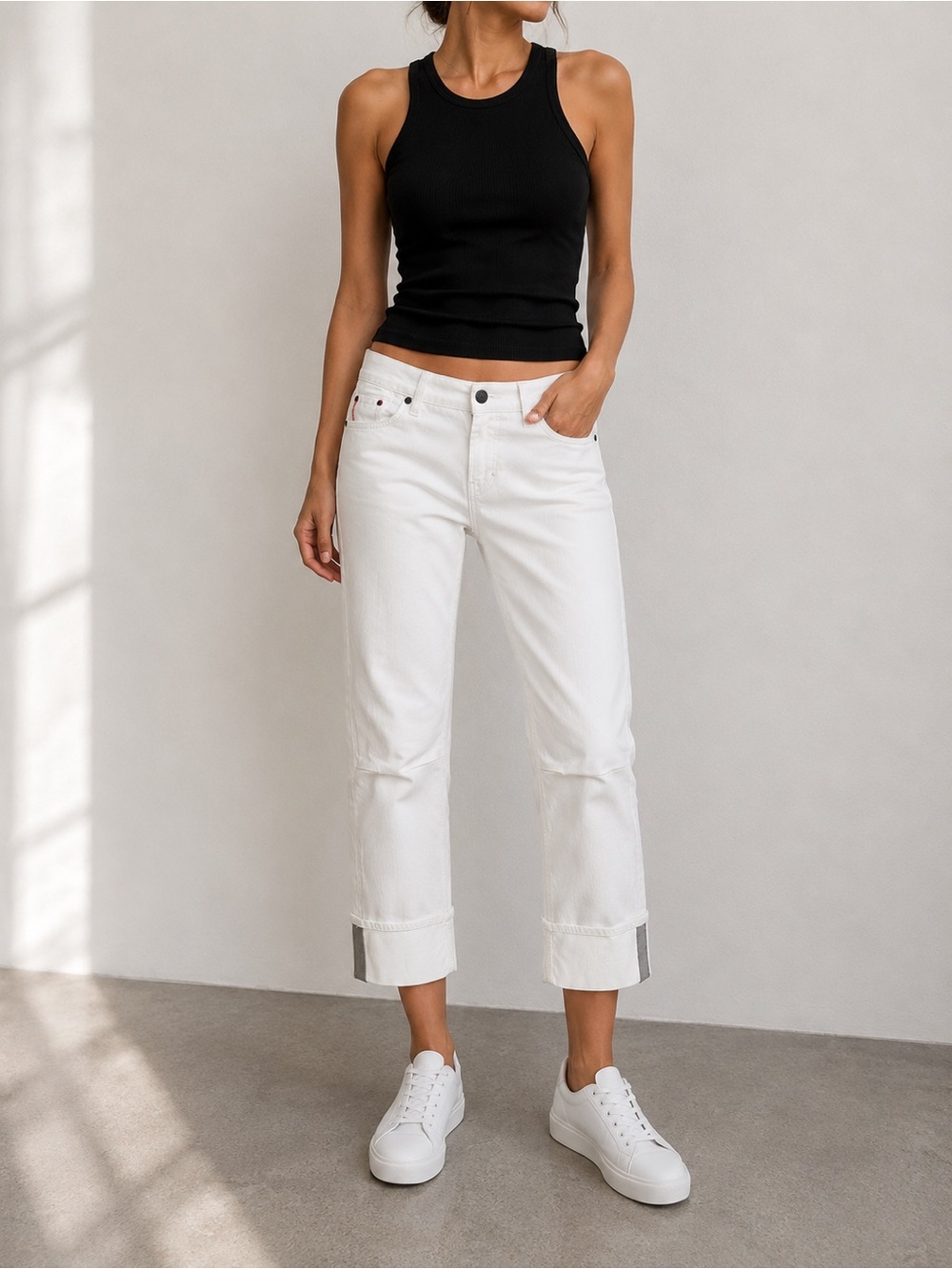 BOSS White Low Rise Cropped Cuffed Jeans Women’s Size 28 Art Detail